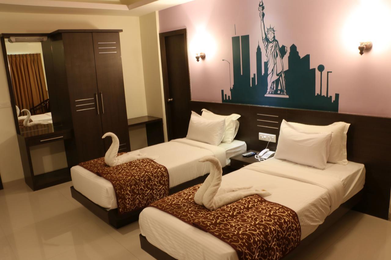 Hotel Reevanta Daman Exterior foto