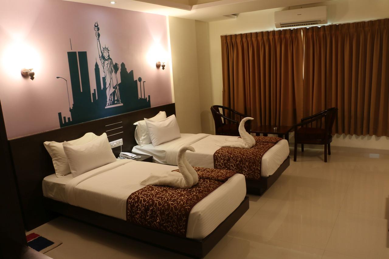 Hotel Reevanta Daman Exterior foto