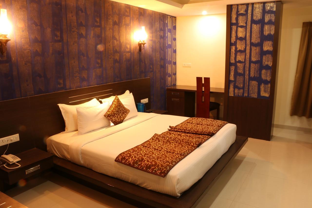 Hotel Reevanta Daman Exterior foto