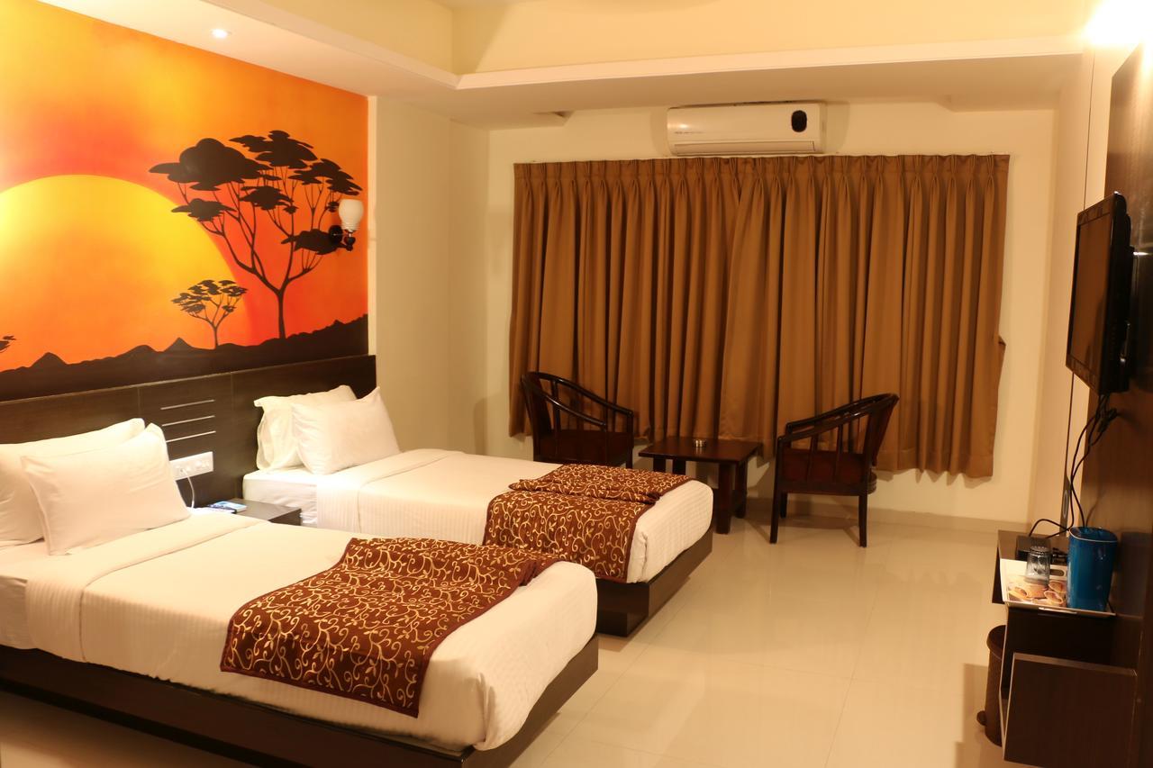 Hotel Reevanta Daman Exterior foto