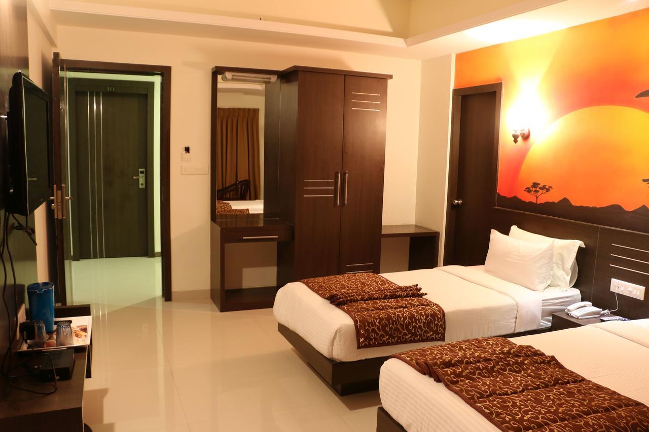 Hotel Reevanta Daman Exterior foto